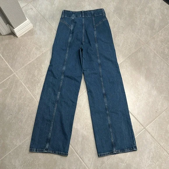 Universal Thread Wide-Leg Women Jeans - Picture 3 of 3